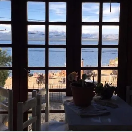 Antiguo Solar Del Lago B&B-3